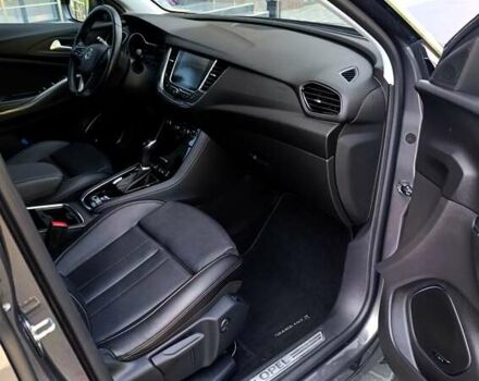 Сірий Опель Grandland X, об'ємом двигуна 2 л та пробігом 151 тис. км за 22800 $, фото 62 на Automoto.ua