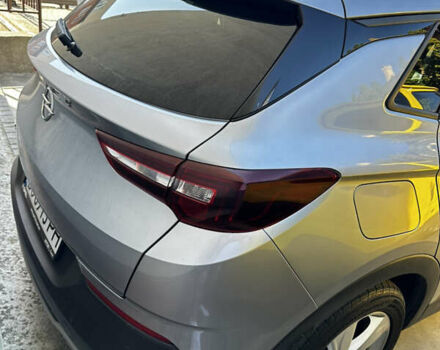 Серый Опель Grandland X, объемом двигателя 1.5 л и пробегом 74 тыс. км за 25000 $, фото 1 на Automoto.ua