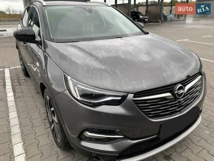 Серый Опель Grandland X, объемом двигателя 2 л и пробегом 235 тыс. км за 18200 $, фото 1 на Automoto.ua