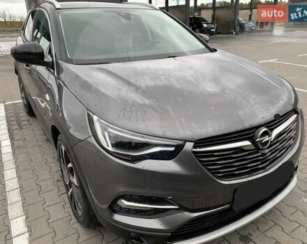Серый Опель Grandland X, объемом двигателя 2 л и пробегом 235 тыс. км за 18200 $, фото 1 на Automoto.ua
