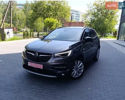 Серый Опель Grandland X, объемом двигателя 2 л и пробегом 151 тыс. км за 22499 $, фото 1 на Automoto.ua