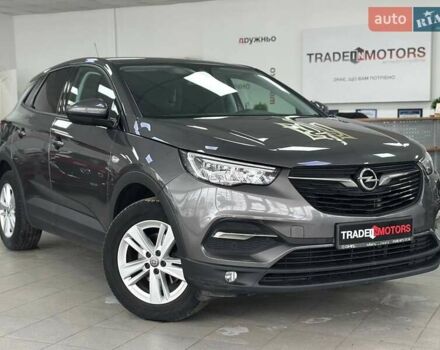 Серый Опель Grandland X, объемом двигателя 1.5 л и пробегом 92 тыс. км за 18990 $, фото 1 на Automoto.ua
