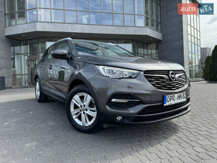 Опель Grandland X 2020 у Хмельницькому на Automoto.ua Сірий Опель Grandland X, об'ємом двигуна 1.5 л та пробігом 76 тис. км за 18888 $, фото 1 на Automoto.ua