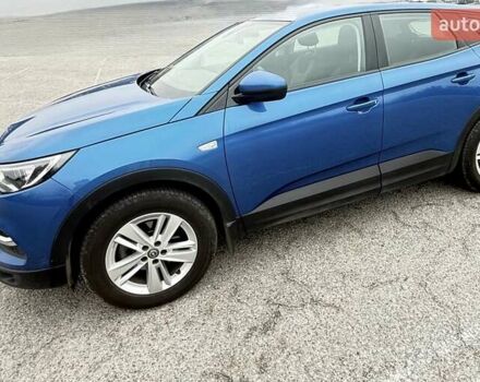 Синій Опель Grandland X, об'ємом двигуна 1.5 л та пробігом 75 тис. км за 18100 $, фото 3 на Automoto.ua