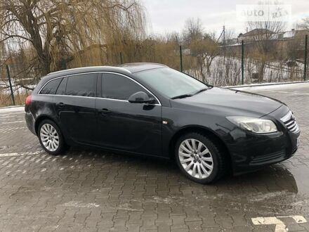 Черный Опель Insignia Sports Tourer, объемом двигателя 2 л и пробегом 262 тыс. км за 9000 $, фото 1 на Automoto.ua