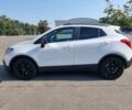 Белый Опель Mokka, объемом двигателя 0 л и пробегом 284 тыс. км за 13115 $, фото 1 на Automoto.ua