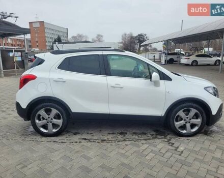 Белый Опель Mokka, объемом двигателя 1.69 л и пробегом 91 тыс. км за 16500 $, фото 2 на Automoto.ua