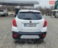 Белый Опель Mokka, объемом двигателя 1.69 л и пробегом 91 тыс. км за 16500 $, фото 1 на Automoto.ua