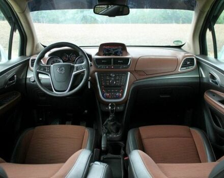 Білий Опель Mokka, об'ємом двигуна 1.6 л та пробігом 122 тис. км за 8600 $, фото 16 на Automoto.ua