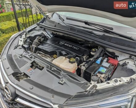 Белый Опель Mokka, объемом двигателя 1.6 л и пробегом 203 тыс. км за 12200 $, фото 10 на Automoto.ua