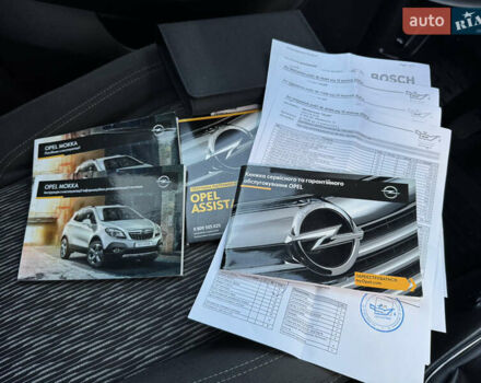 Білий Опель Mokka, об'ємом двигуна 1.6 л та пробігом 128 тис. км за 9700 $, фото 3 на Automoto.ua