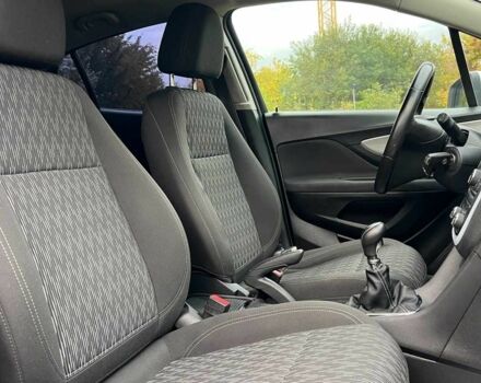 Білий Опель Mokka, об'ємом двигуна 1.6 л та пробігом 204 тис. км за 299 $, фото 17 на Automoto.ua