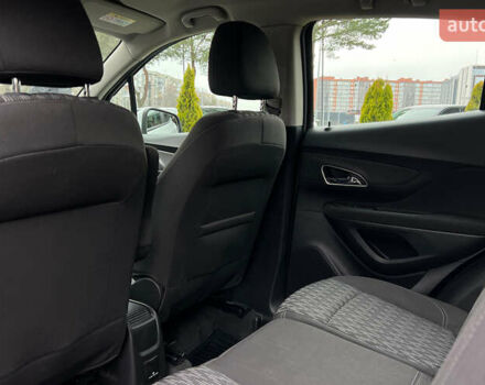 Білий Опель Mokka, об'ємом двигуна 1.36 л та пробігом 102 тис. км за 13650 $, фото 21 на Automoto.ua