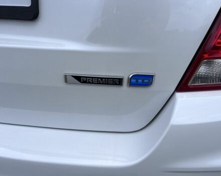 Белый Опель Mokka, объемом двигателя 1.6 л и пробегом 102 тыс. км за 12900 $, фото 2 на Automoto.ua