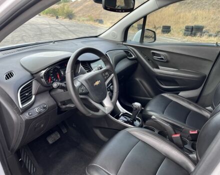 Белый Опель Mokka, объемом двигателя 1.6 л и пробегом 102 тыс. км за 12900 $, фото 11 на Automoto.ua