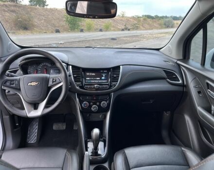 Белый Опель Mokka, объемом двигателя 1.6 л и пробегом 102 тыс. км за 12900 $, фото 12 на Automoto.ua