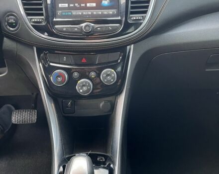 Белый Опель Mokka, объемом двигателя 1.6 л и пробегом 102 тыс. км за 12900 $, фото 9 на Automoto.ua