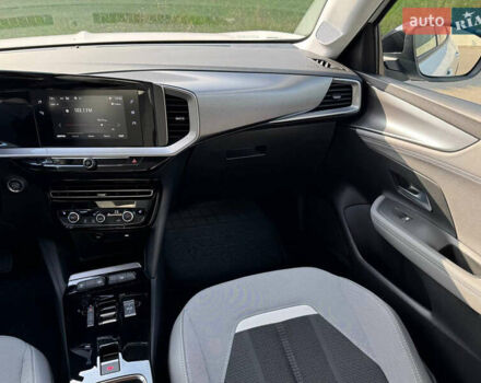Белый Опель Mokka, объемом двигателя 1.2 л и пробегом 33 тыс. км за 18800 $, фото 34 на Automoto.ua