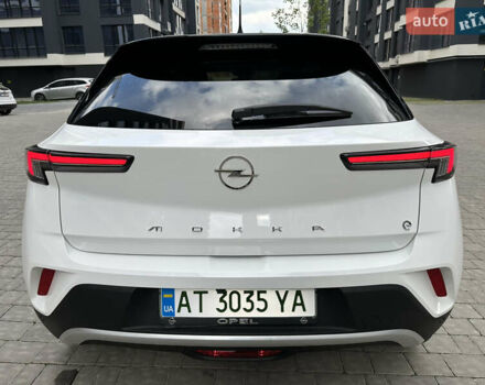 Білий Опель Mokka, об'ємом двигуна 0 л та пробігом 80 тис. км за 16500 $, фото 6 на Automoto.ua