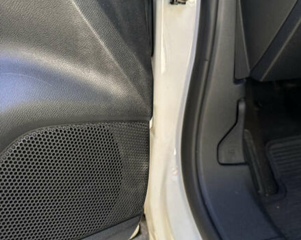 Белый Опель Mokka, объемом двигателя 1.2 л и пробегом 34 тыс. км за 19000 $, фото 24 на Automoto.ua