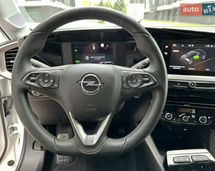 Білий Опель Mokka, об'ємом двигуна 0 л та пробігом 80 тис. км за 16500 $, фото 9 на Automoto.ua