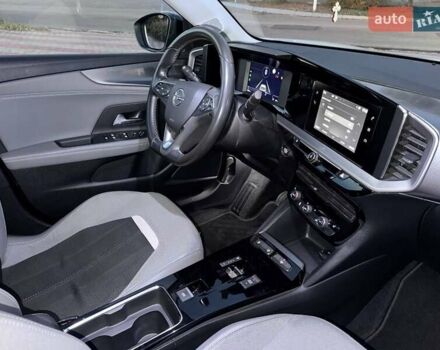 Опель Mokka 2021 в Запорожье на Automoto.ua Белый Опель Mokka, объемом двигателя 1.2 л и пробегом 76 тыс. км за 17500 $, фото 9 на Automoto.ua