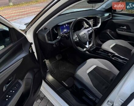 Опель Mokka 2021 в Запорожье на Automoto.ua Белый Опель Mokka, объемом двигателя 1.2 л и пробегом 76 тыс. км за 17500 $, фото 13 на Automoto.ua