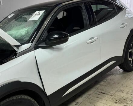 Белый Опель Mokka, объемом двигателя 0 л и пробегом 29 тыс. км за 18000 $, фото 17 на Automoto.ua