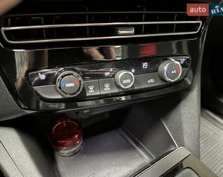 Білий Опель Mokka, об'ємом двигуна 1.2 л та пробігом 53 тис. км за 22200 $, фото 39 на Automoto.ua