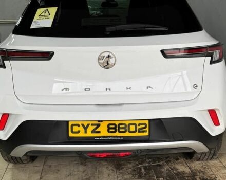 Белый Опель Mokka, объемом двигателя 0 л и пробегом 29 тыс. км за 18000 $, фото 18 на Automoto.ua