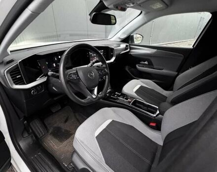 Белый Опель Mokka, объемом двигателя 1.2 л и пробегом 22 тыс. км за 17000 $, фото 8 на Automoto.ua