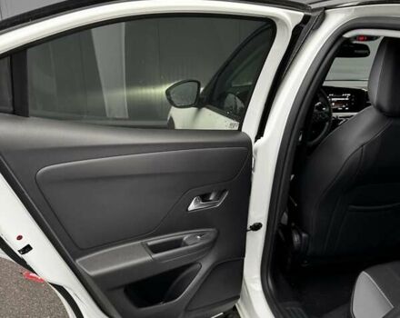 Белый Опель Mokka, объемом двигателя 1.2 л и пробегом 22 тыс. км за 17000 $, фото 7 на Automoto.ua