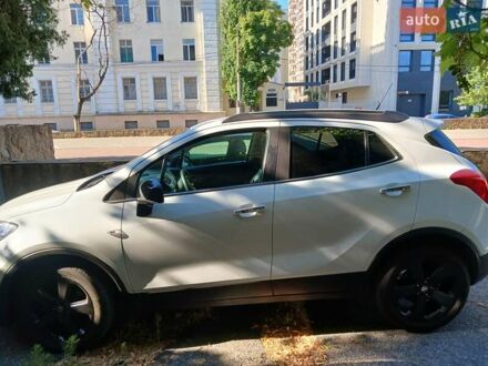 Опель Mokka 2014 в Одессе на Automoto.ua Белый Опель Mokka, объемом двигателя 1.69 л и пробегом 163 тыс. км за 10500 $, фото 1 на Automoto.ua
