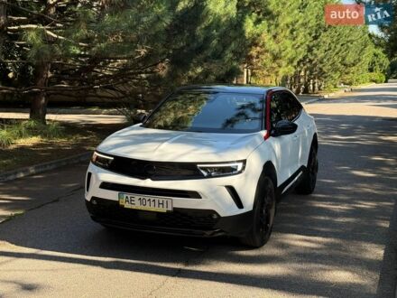 Белый Опель Mokka, объемом двигателя 1.2 л и пробегом 32 тыс. км за 20900 $, фото 1 на Automoto.ua
