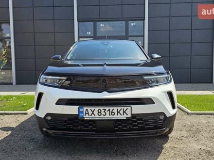 Опель Mokka 2023 в Харькове на Automoto.ua Белый Опель Mokka, объемом двигателя 1.2 л и пробегом 52 тыс. км за 23000 $, фото 1 на Automoto.ua