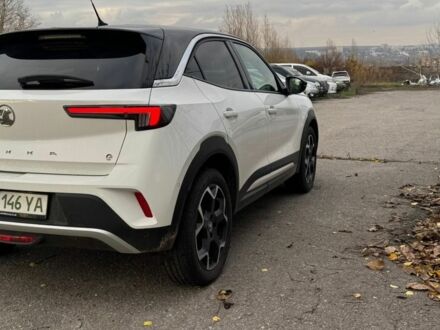Белый Опель Mokka, объемом двигателя 0 л и пробегом 29 тыс. км за 18000 $, фото 1 на Automoto.ua