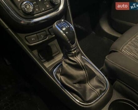 Черный Опель Mokka, объемом двигателя 1.69 л и пробегом 194 тыс. км за 9999 $, фото 37 на Automoto.ua