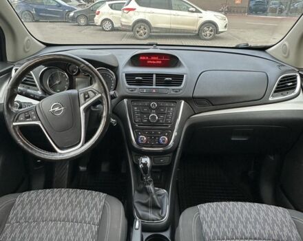 Черный Опель Mokka, объемом двигателя 1.6 л и пробегом 159 тыс. км за 10400 $, фото 5 на Automoto.ua
