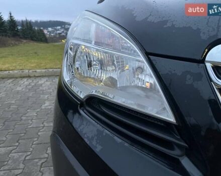 Черный Опель Mokka, объемом двигателя 1.69 л и пробегом 194 тыс. км за 9999 $, фото 19 на Automoto.ua