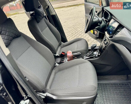 Черный Опель Mokka, объемом двигателя 1.4 л и пробегом 172 тыс. км за 13950 $, фото 109 на Automoto.ua