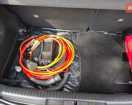 Черный Опель Mokka, объемом двигателя 0 л и пробегом 12 тыс. км за 19200 $, фото 63 на Automoto.ua