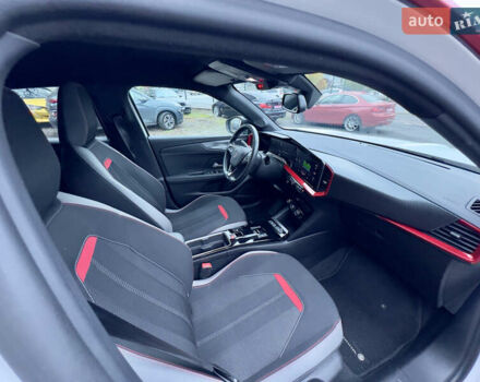 Белый Опель Mokka-e, объемом двигателя 0 л и пробегом 85 тыс. км за 15900 $, фото 42 на Automoto.ua