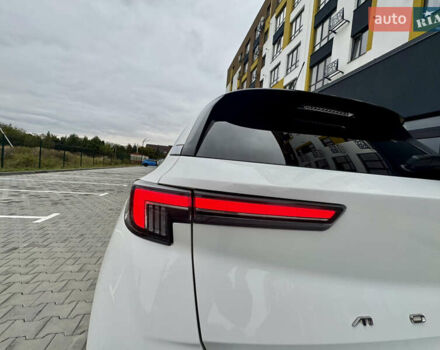 Білий Опель Mokka-e, об'ємом двигуна 0 л та пробігом 76 тис. км за 17600 $, фото 9 на Automoto.ua