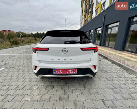Білий Опель Mokka-e, об'ємом двигуна 0 л та пробігом 76 тис. км за 17600 $, фото 5 на Automoto.ua