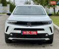 Белый Опель Mokka-e, объемом двигателя 0 л и пробегом 68 тыс. км за 16650 $, фото 5 на Automoto.ua