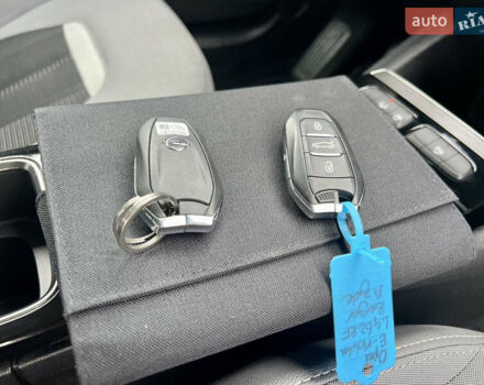 Белый Опель Mokka-e, объемом двигателя 0 л и пробегом 68 тыс. км за 16650 $, фото 41 на Automoto.ua