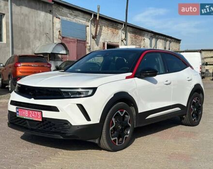 Белый Опель Mokka-e, объемом двигателя 0 л и пробегом 35 тыс. км за 17000 $, фото 3 на Automoto.ua