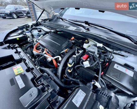 Белый Опель Mokka-e, объемом двигателя 0 л и пробегом 85 тыс. км за 15900 $, фото 47 на Automoto.ua