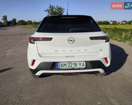 Білий Опель Mokka-e, об'ємом двигуна 0 л та пробігом 37 тис. км за 18000 $, фото 3 на Automoto.ua
