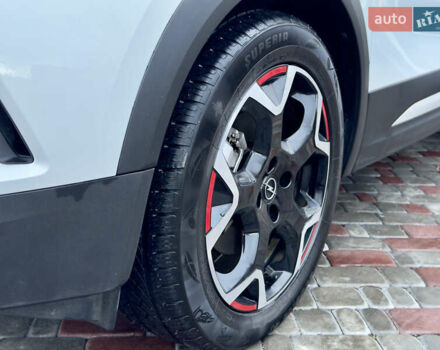 Белый Опель Mokka-e, объемом двигателя 0 л и пробегом 85 тыс. км за 15900 $, фото 15 на Automoto.ua